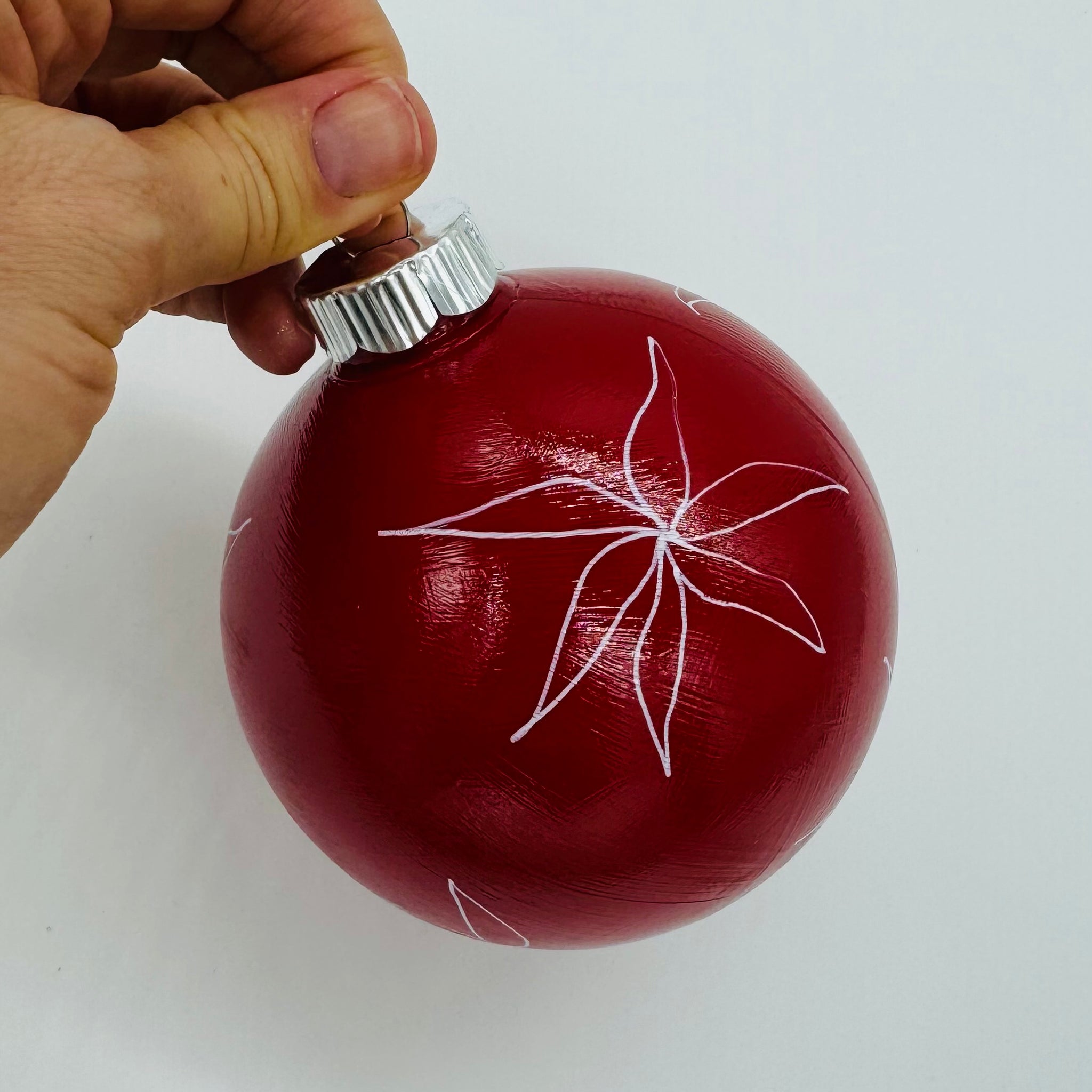 Red Floral Ornament (round ball)